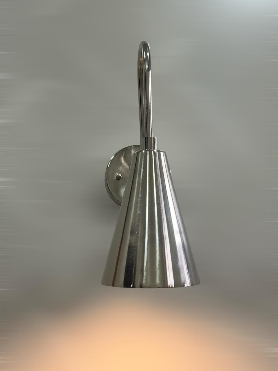 Mid Century 1-Arm Brass Wall Sconce – Modern Lamp – Handmade Hardwired Light Fixture - Image 10