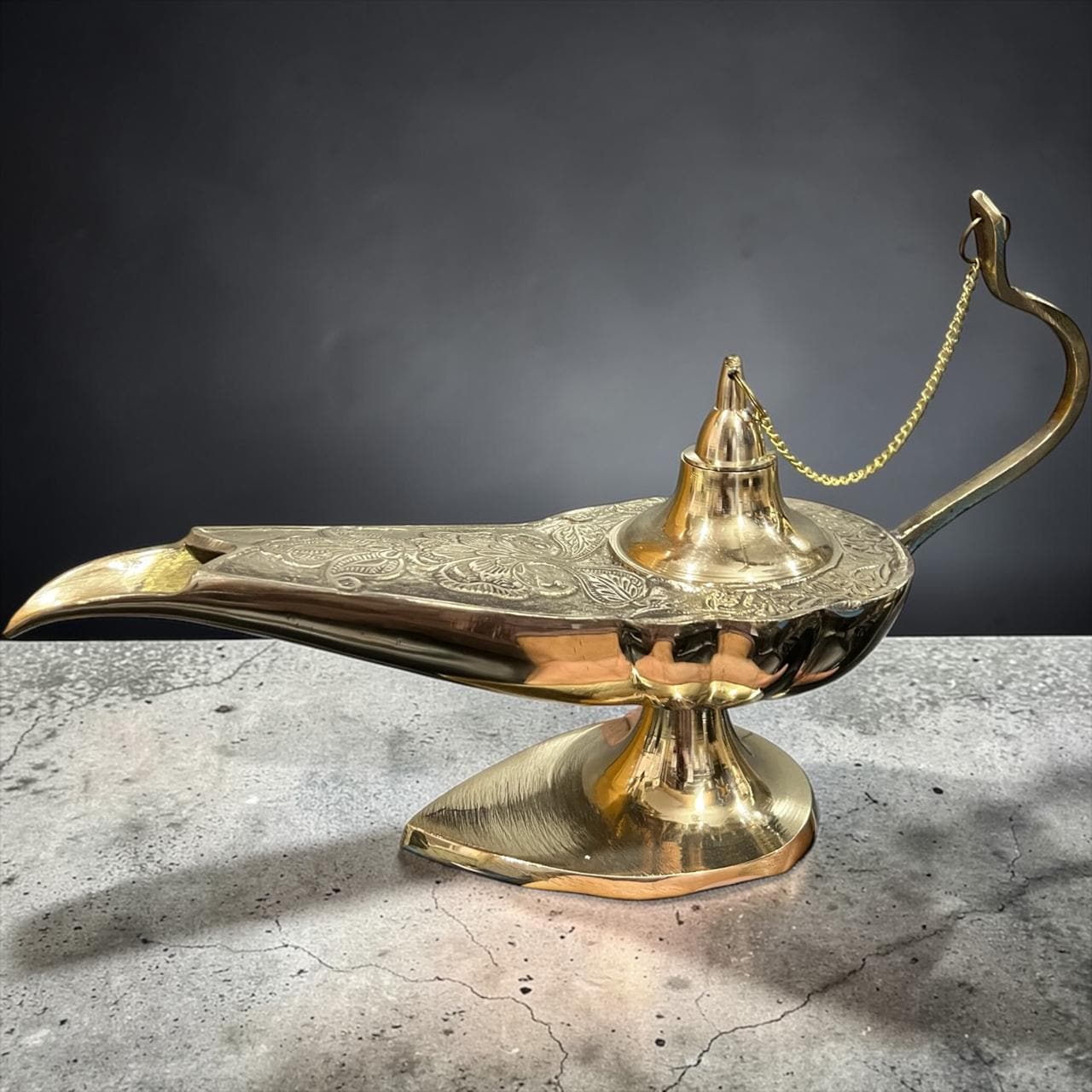 Brass Aladdin Oil Lamp – Genie Style Chirag Lamp - Image 2